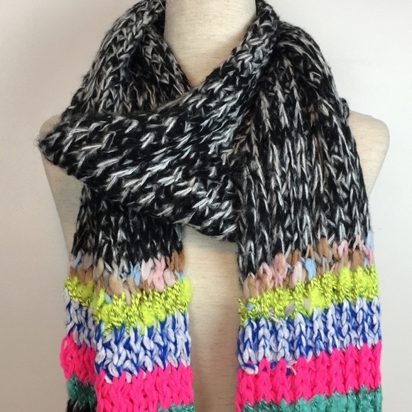 COLLECTION EIGHTEEN XIIX Scarf Chunky Knit Yarn Boho Bright Multi Oversized NWT - Picture 11 of 12